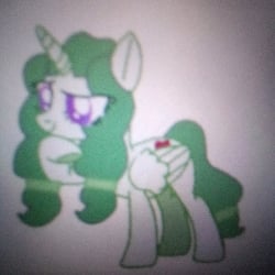 Pudding heart MLP oc