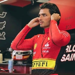💔 | Carlos Sainz