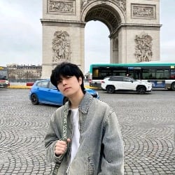 Seungmin...