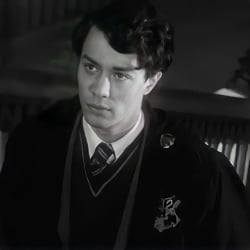 Tom Riddle || 3 ||