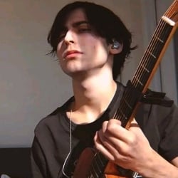 Aidan Gallagher