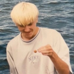 Draco Malfoy, What Harry Doesn't Do