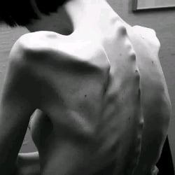 Max / Max