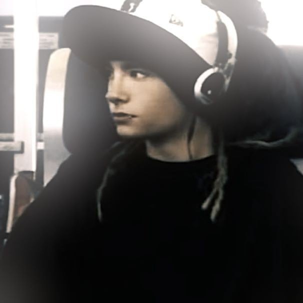 Tom Kaulitz (Excuse me?)