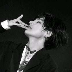 ☆ | Kim Taehyung