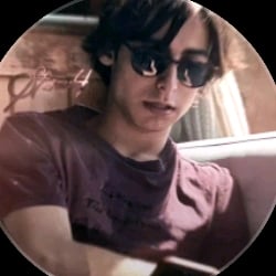 Aidan Gallagher 🗿