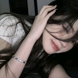 Camila • School partner