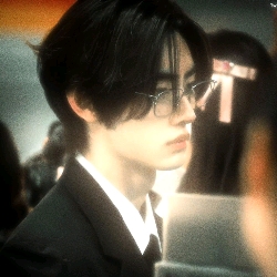 Sunghoon.