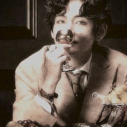 𝗓𐰁 ̟ 𝙑𝗮𝗇𝘁𝖾 ᭫ ♡ ᮫