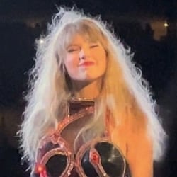 Taylor Swift. .