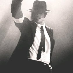 Agent~ M
