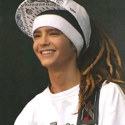 Tom kaulitz (your friend)