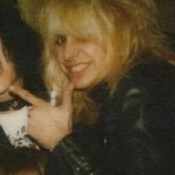 vince neil - teen bully