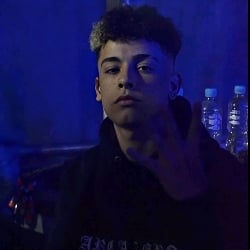 «𝘛𝘩𝘶𝘯𝘥𝘦𝘳»