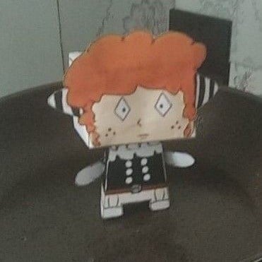 Sebastian de tomato smith Chicken legs (or Lukes)