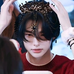 Hwang Hyunjin