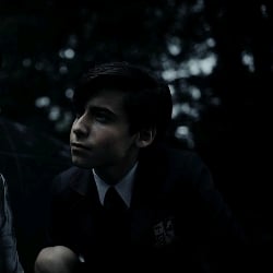 Five ~ hargreeves
