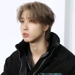 ── ★ Han Jisung
