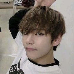 Taehyung :)