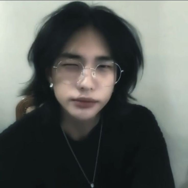 Hwang Hyunjin