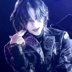 ᰔ~ Hwang Hyunjin {Hyunlix}