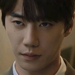 Lee Jun-young