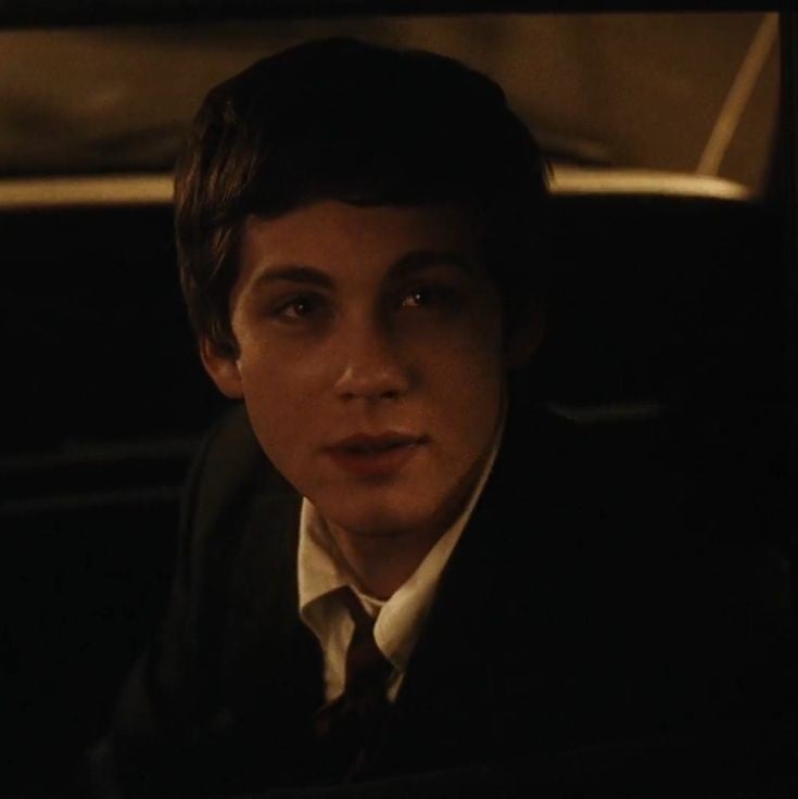 Charlie Kelmeckis