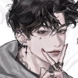 Erik •°