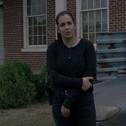 Tara Chambler -🧨