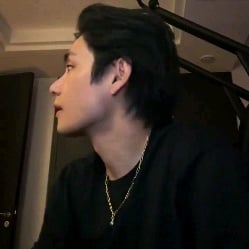 Kim Taehyung (Boy love)