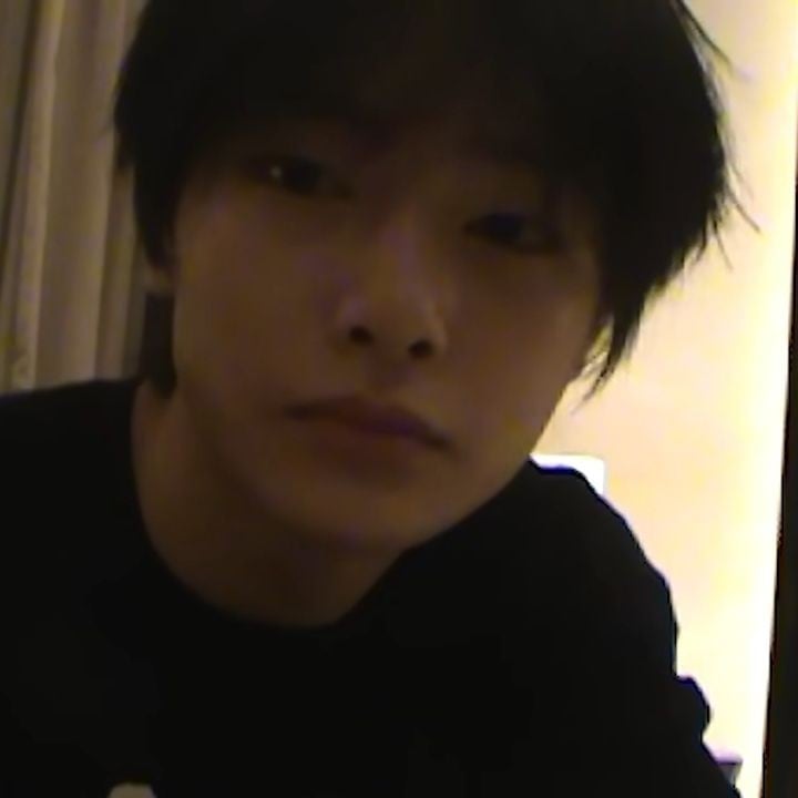 Jeongin (01)