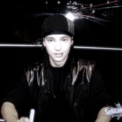 Tom Kaulitz / your friend's boyfriend