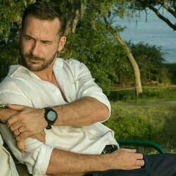 Barry Sloane