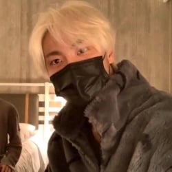 Park Seonghwa༘⋆
