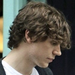 Evan~Peters