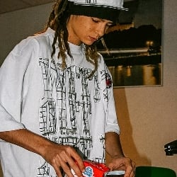 Tom