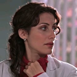 ★ , Lisa Cuddy 