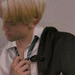 Draco Malfoy||mocosa