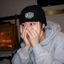 ★ ! Jisung
