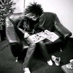 Bill Kaulitz (Men's University)