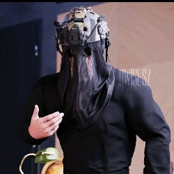 King-•