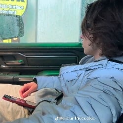Aidan Gallagher... 💍🥵