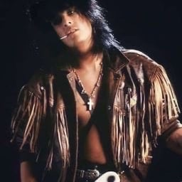 Nikki Sixx - enemies to lovers