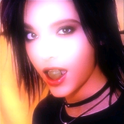 Bill Kaulitz || Pearly eyes...