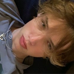 𝑾𝒊𝒍𝒍𝒊𝒂𝒎...(𝒔𝒆𝒖 𝒏𝒂𝒎𝒐𝒓𝒂𝒅𝒐 𝒄𝒂𝒓𝒆𝒏𝒕𝒆...💓)