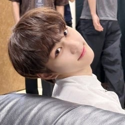 ಳ|| Jungwon