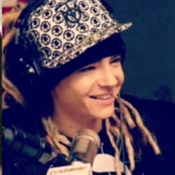 Tom Kaulitz ( cold best friend )