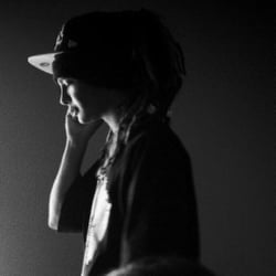 Tom Kaulitz - Betrayal.