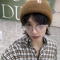 ꕤ| Hwang Hyunjin