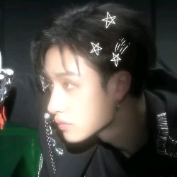 ‧˚꒰🖇꒱༘⋆ Bang chan⋆。‧°ʚ🦴